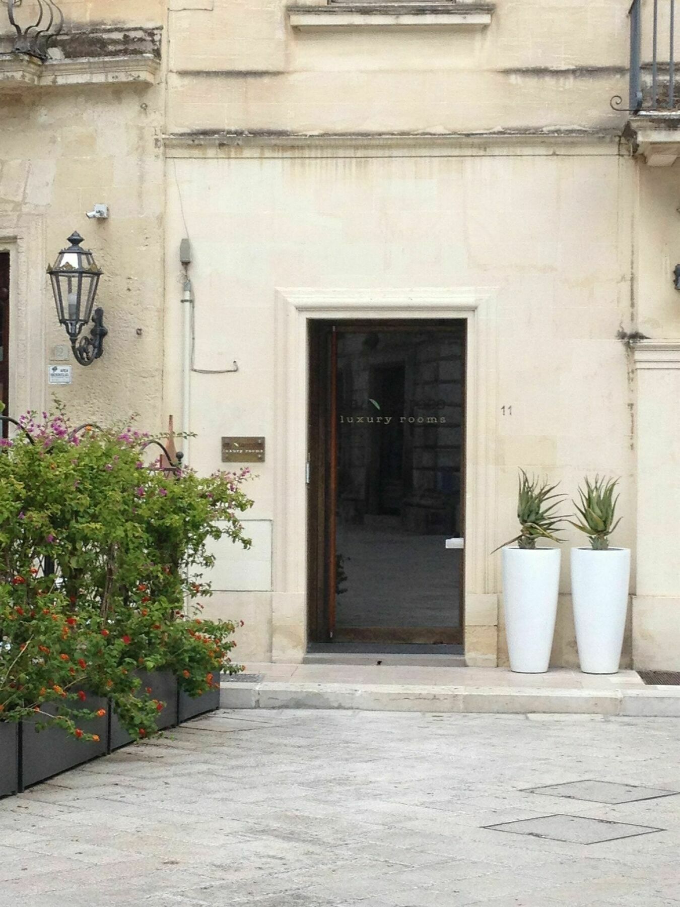 Santacroce Luxury Rooms Lecce Exterior foto